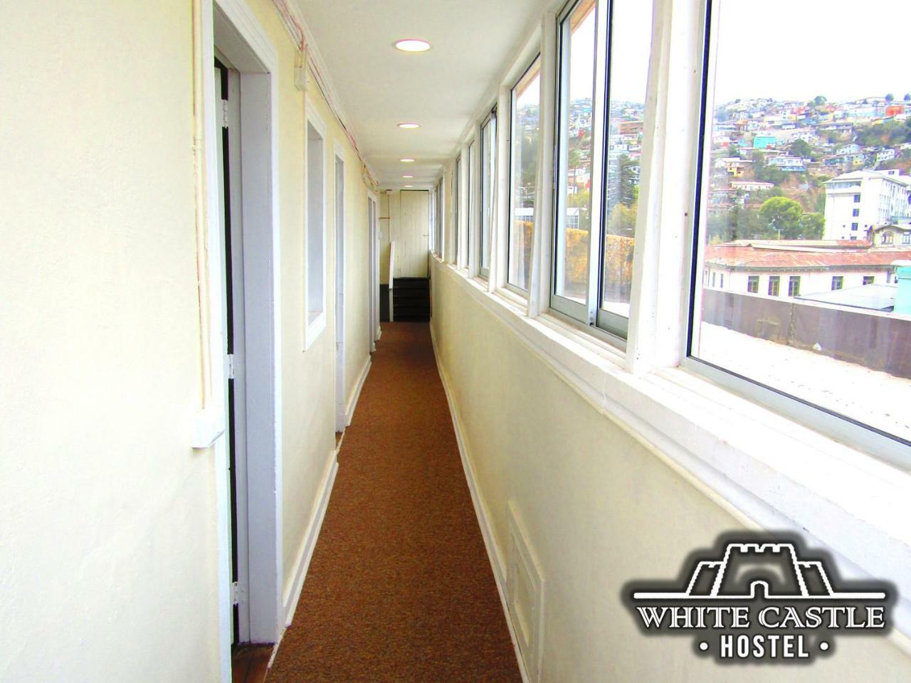 White Castle Hostel Вальпараисо Экстерьер фото